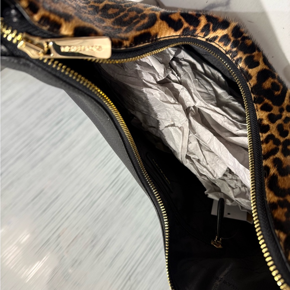MICHAEL KORS OUTLETNayla Medium Leopard Print Calf Hair Shoulder Bag NWT - Picture 7 of 8